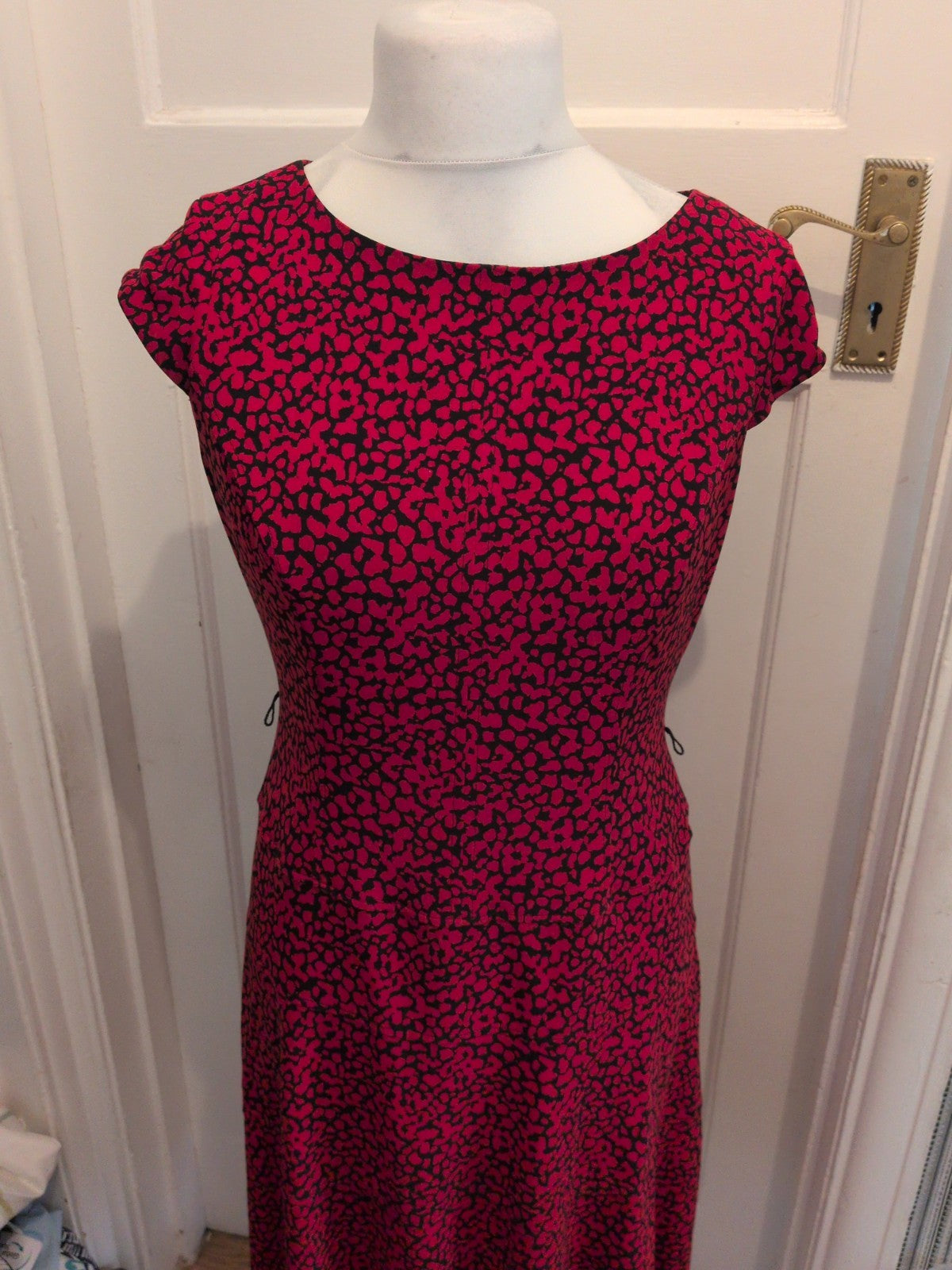 Anne Klein 8 Red And Black Leopard Print Pattern Cap Sleeve Midi-Long Dress