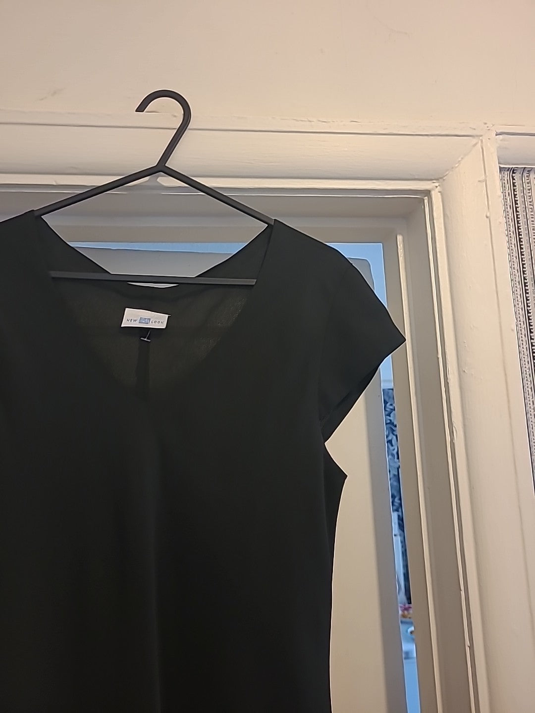 Ladies New Look Size Medium Black Sleeveless Dress