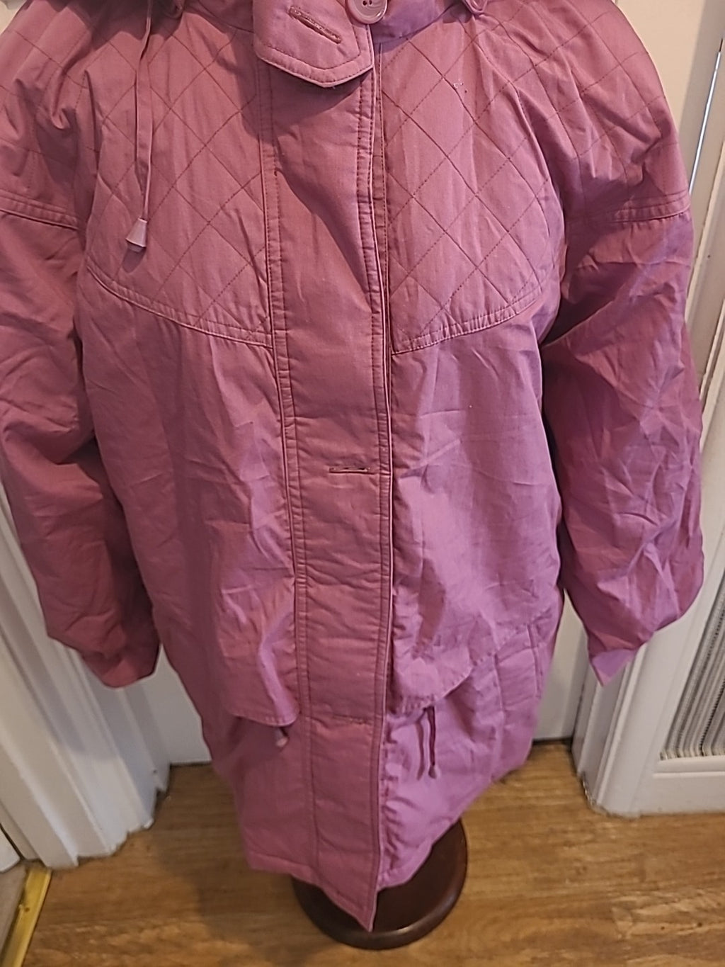 Ladies Casual Style Size 14-16 Pink Lined Zip Through Coat