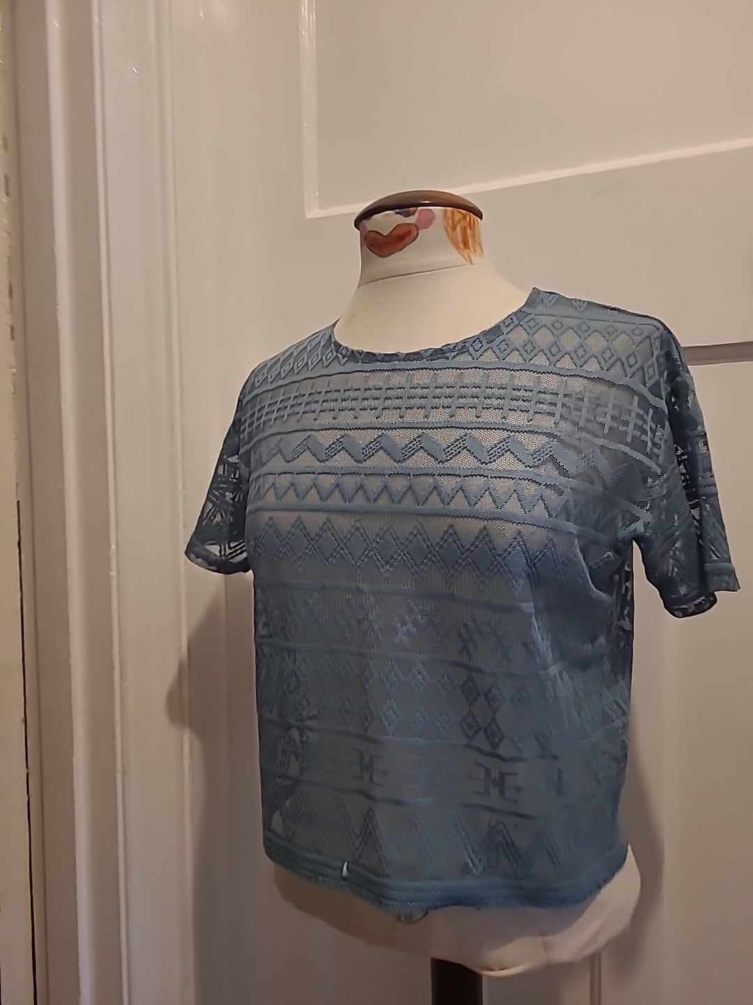 Ladies Size XS Teal See Through Short Sleeved Crop Top