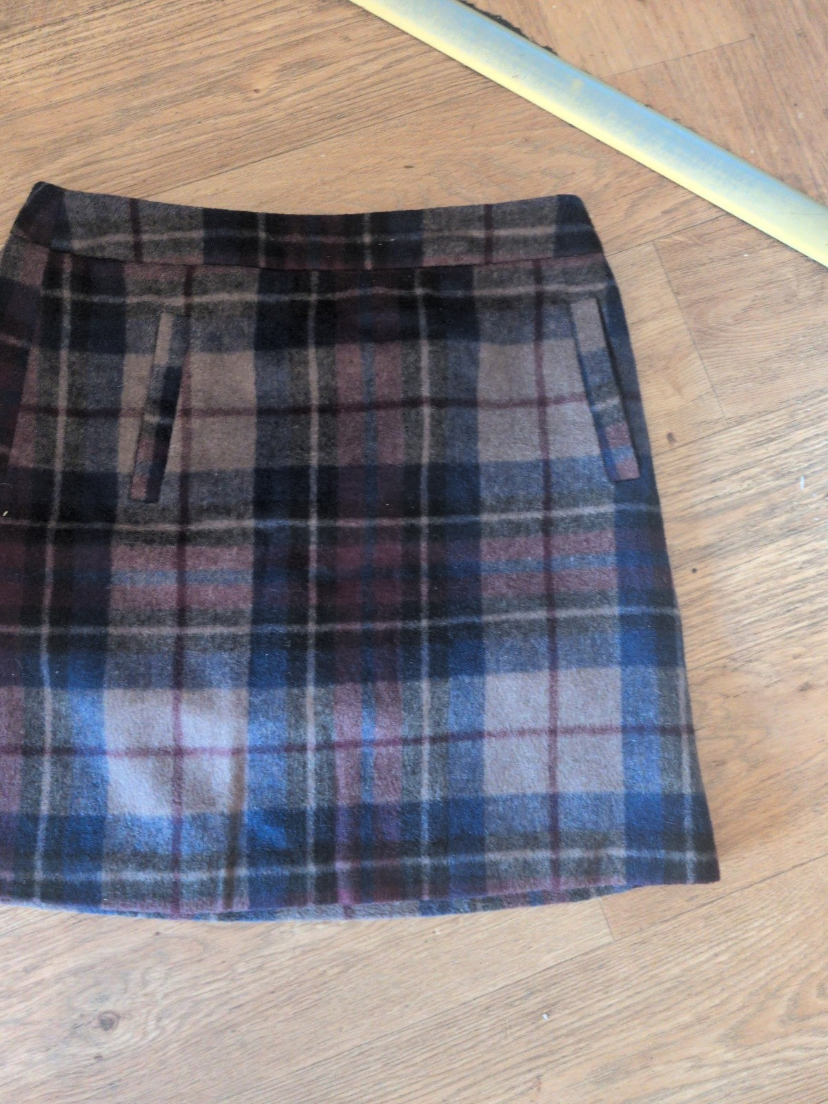 Ladies F&F Size 10 Navy Multi Check Knee Length Skirt