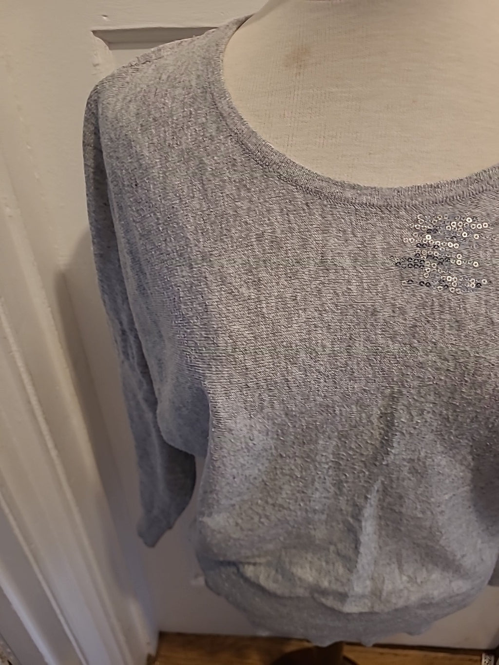 Ladies Apricot Size 10 Grey With Silver Sequin Long Sleeved Tshirt