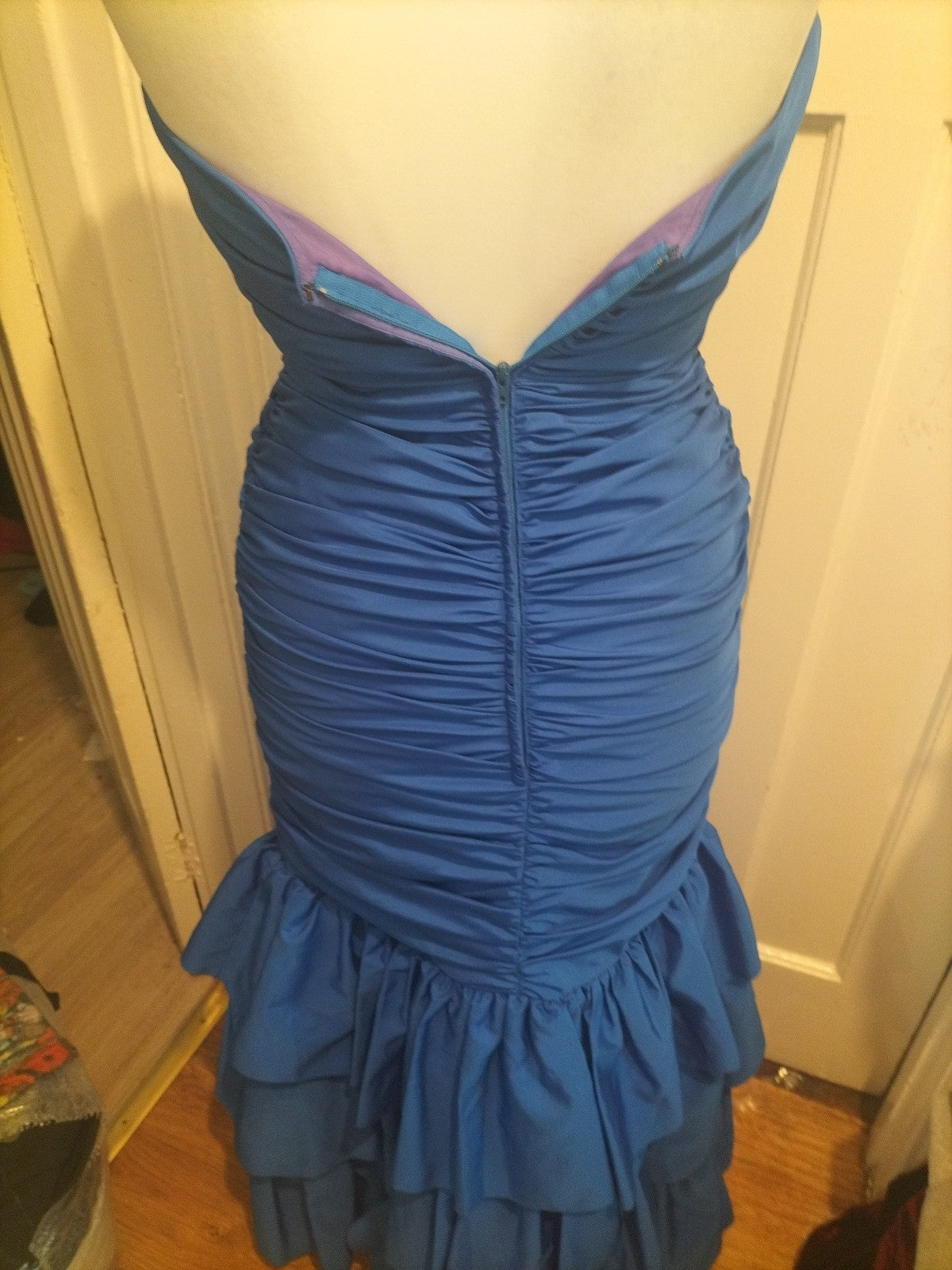 Ladies John Charles Soecial Occasion Dress Blue Size 12 Strapless