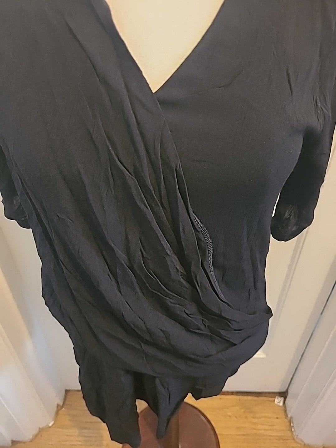 Ladies M+S Size 8 Black Scoop Detailed Front Short Sleeved Blouse