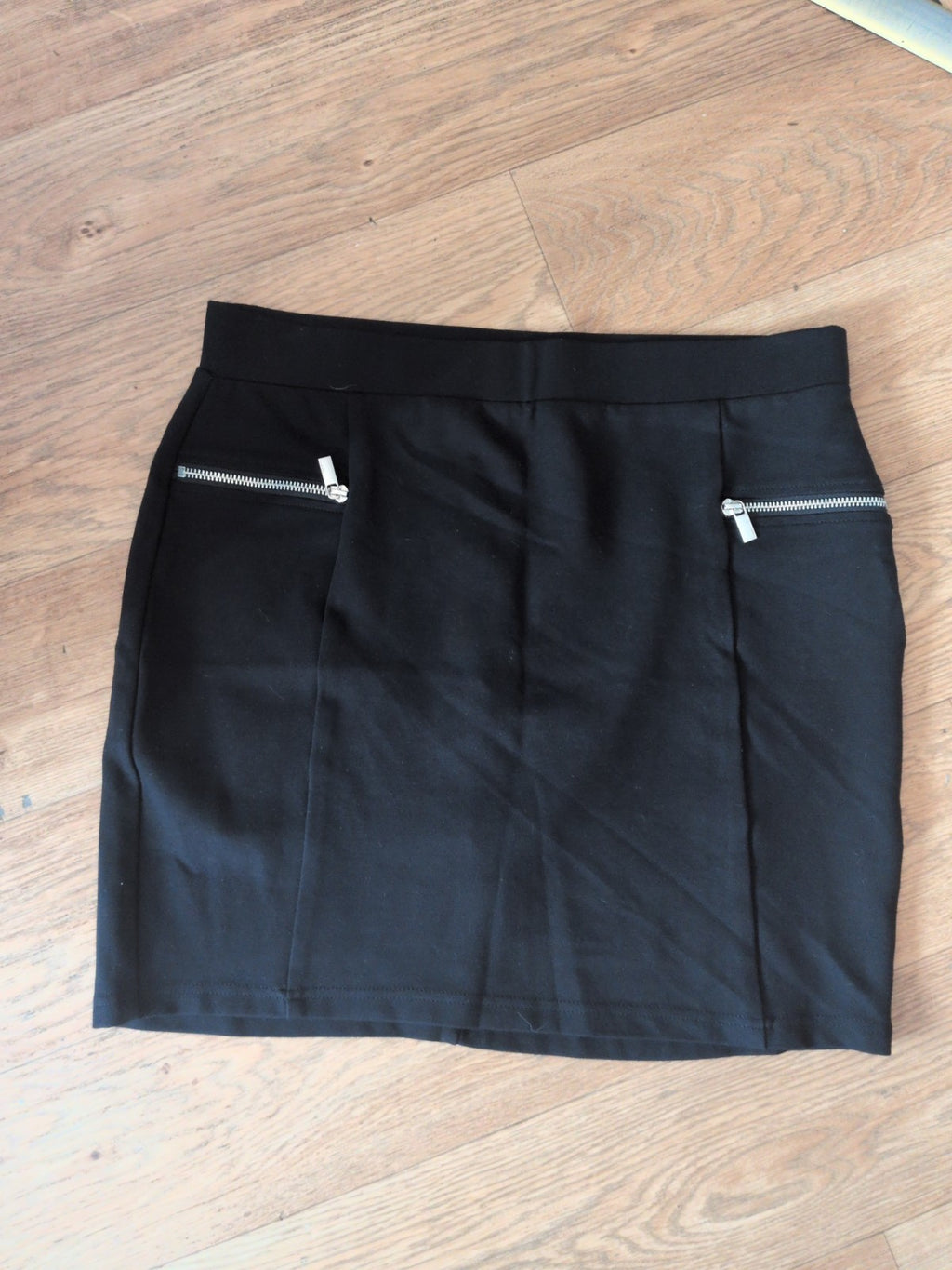 Next 14 Black Stretch Above Knee Skirt Straight