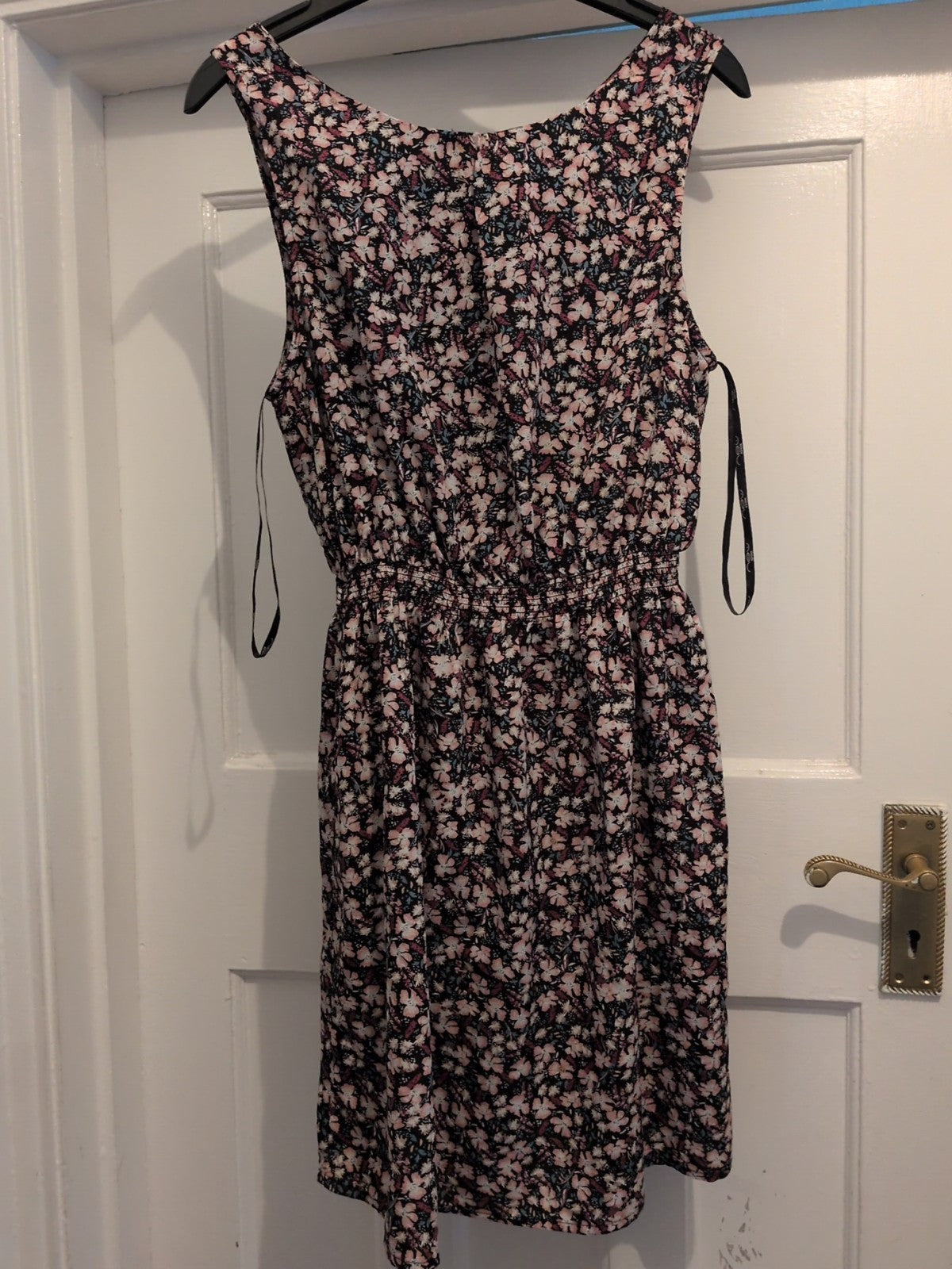 New Look 8 Black Floral Lined Fit And Flare Dress