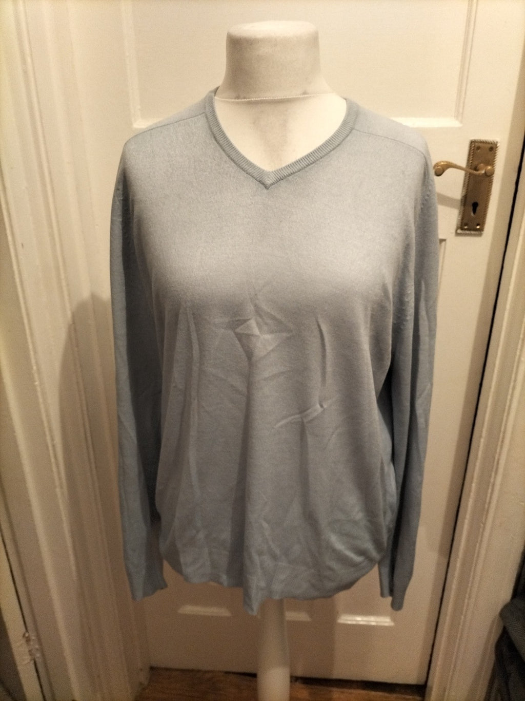 Mens Blue Harbour Size M Blue Pale V Neck Lightweight Jumper