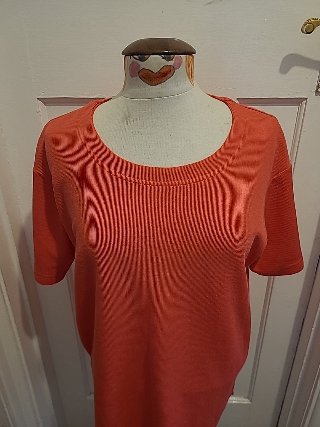 Ladies Bydesign Size S/M Cerise Ribbed Oversized Tshirt