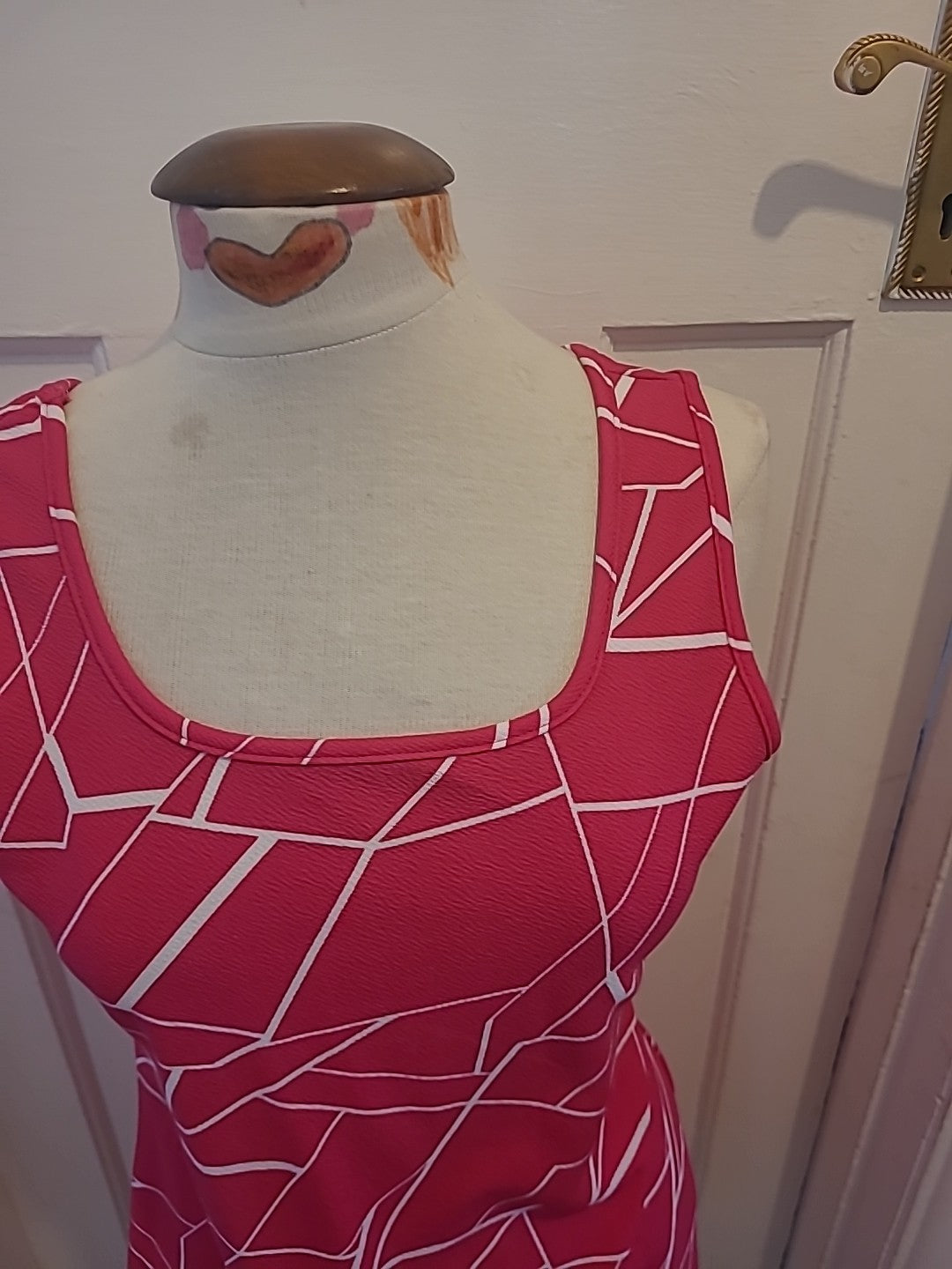 Ladies Size XL Hot Pink/White Sleeveless Midi Dress