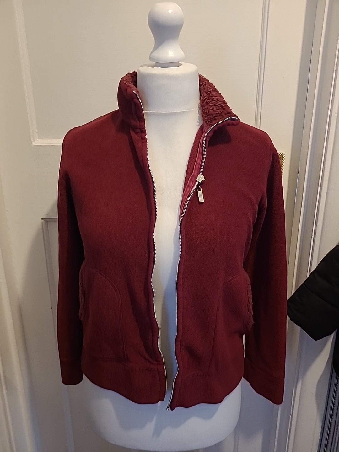 Ladies Papaya Size 10 Deep Purple Zipped Jacket