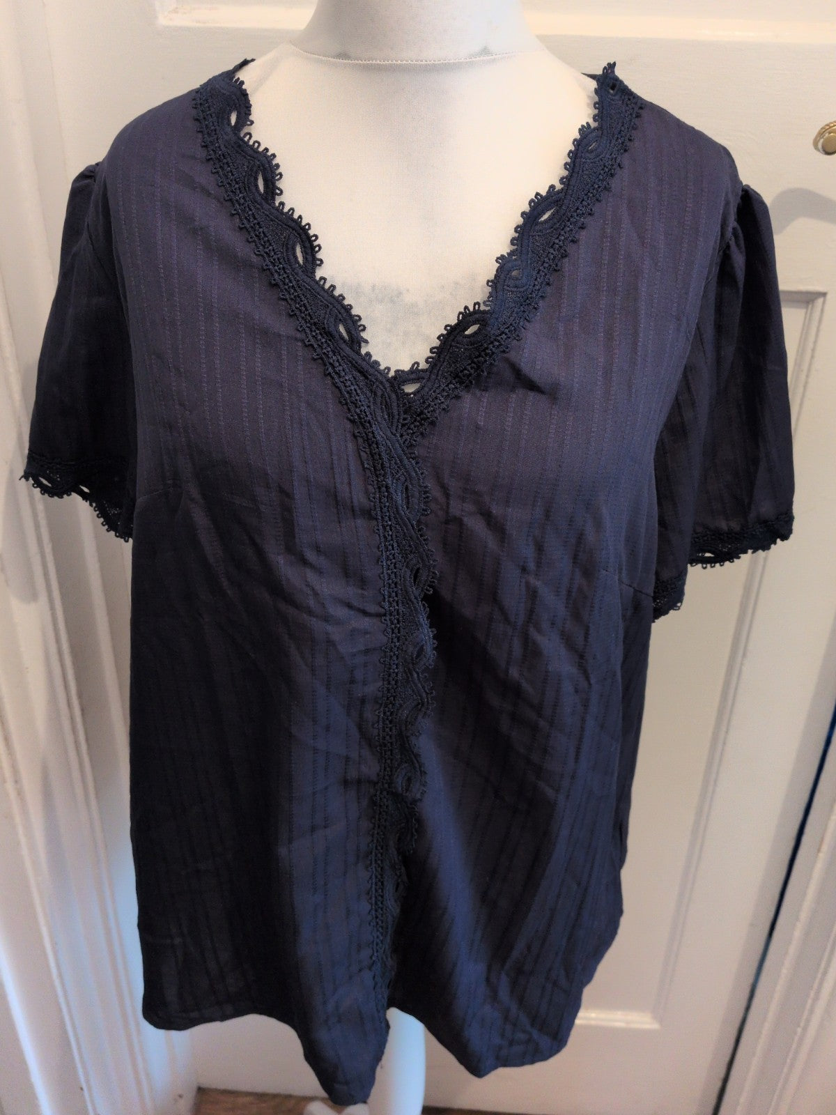Shein Curve 2XL Navy Short Sleeve Buttoned Blouse