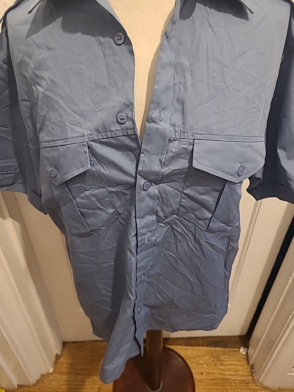 Mens Easy Size Small Blue Short Sleeve Shirt