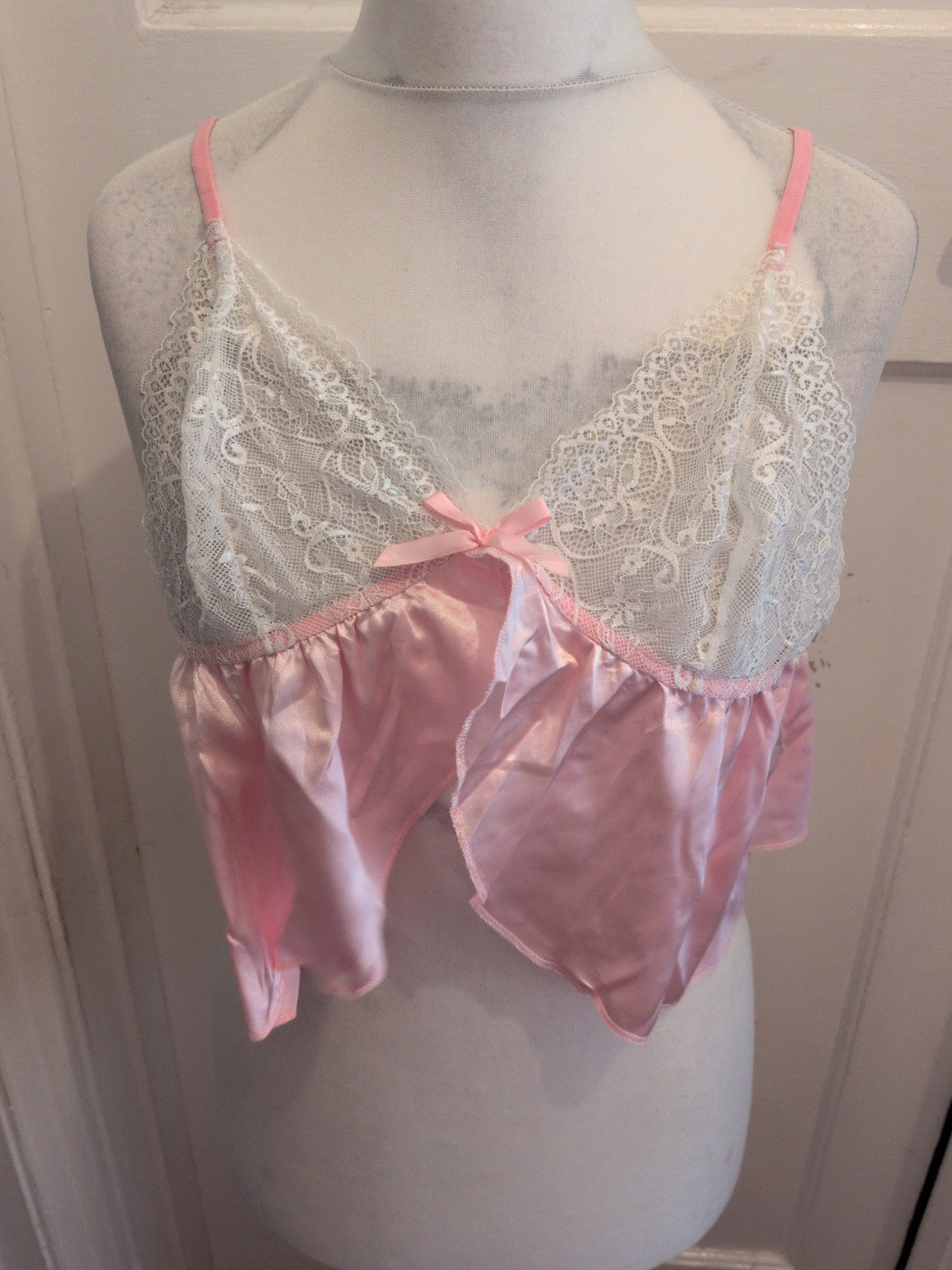 XL Pink And White Satin Pyjama Set