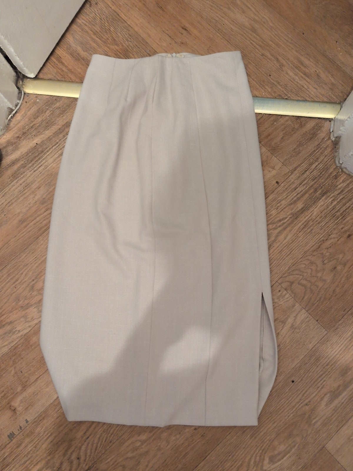 Alexon 12 Natural Lined Skirt Long Length