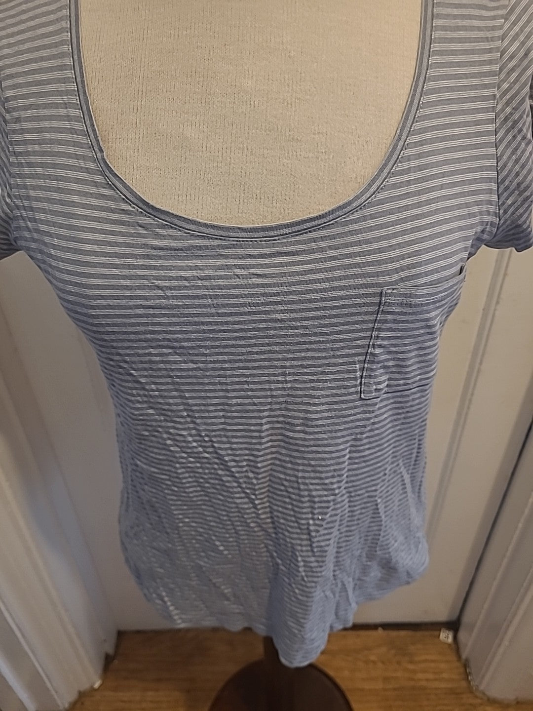 Ladies Sandwich Size Medium Grey White Striped Short Sleeved Tshirt