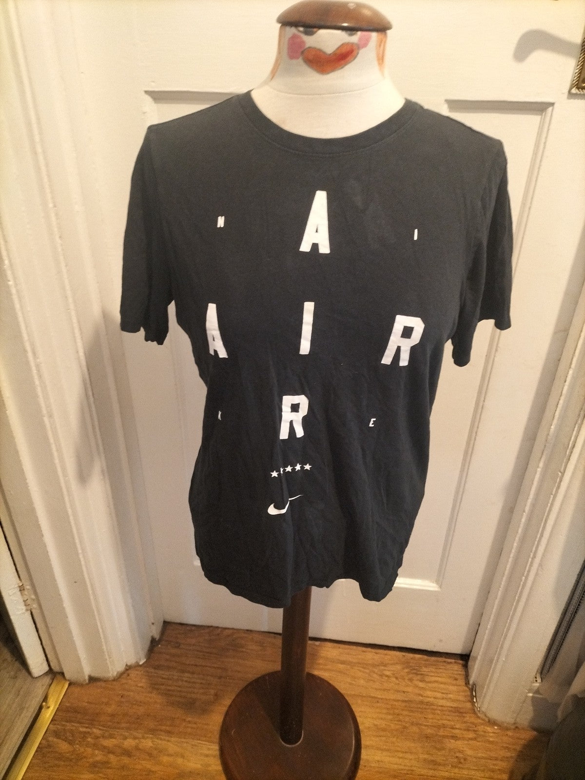 Mens Nike Size XL Athletic Fit Black Tshirt