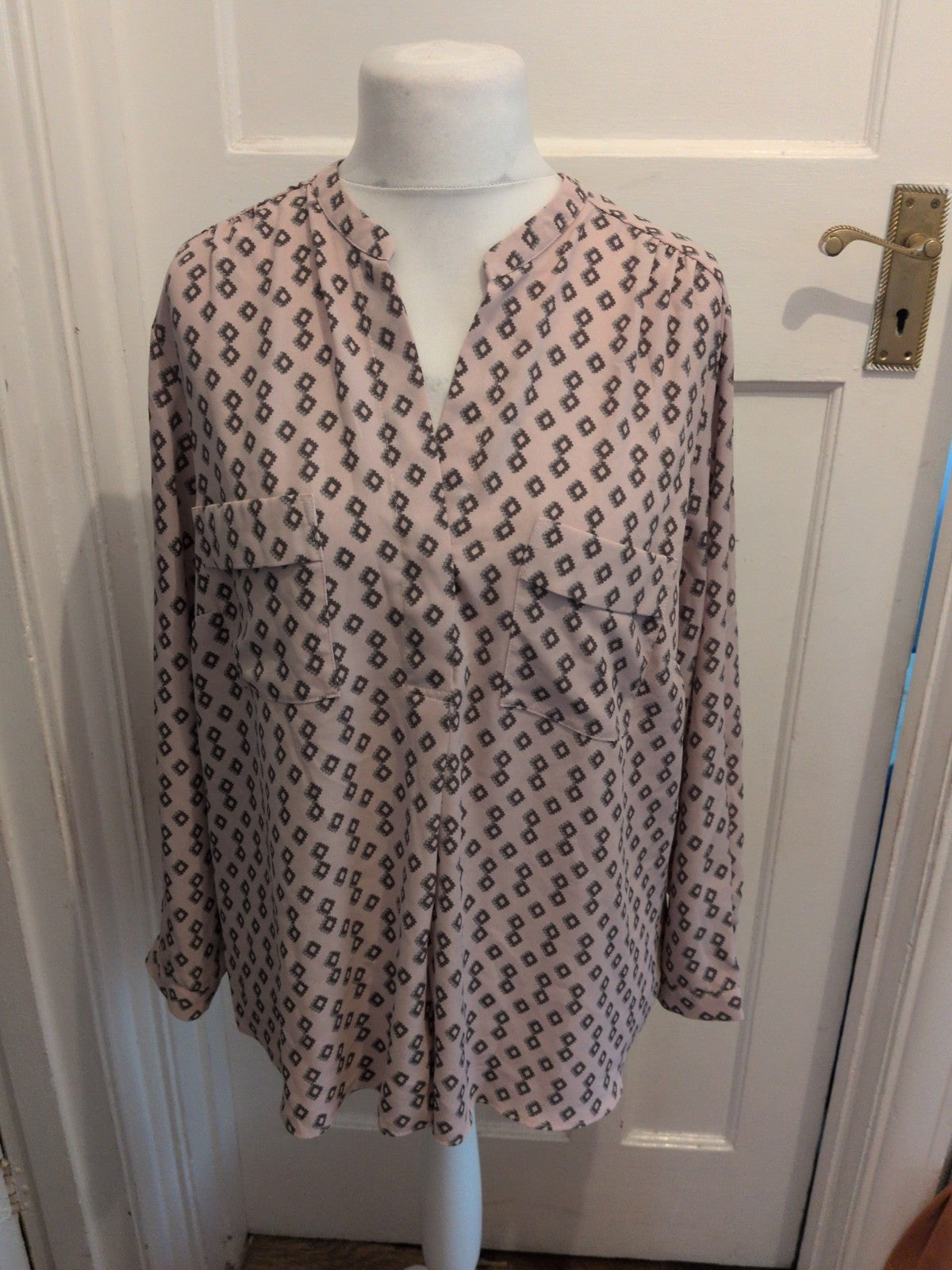 Ben De Lisi 18 Pink Patterned Long Sleeve Blouse