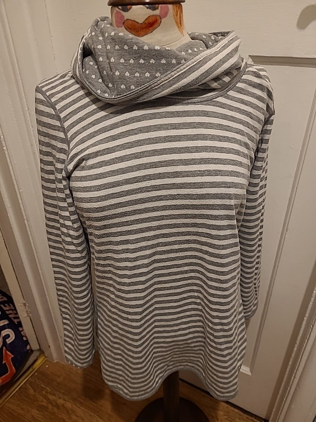 Ladies Size M/L Grey Striped Roll Neck Jumper