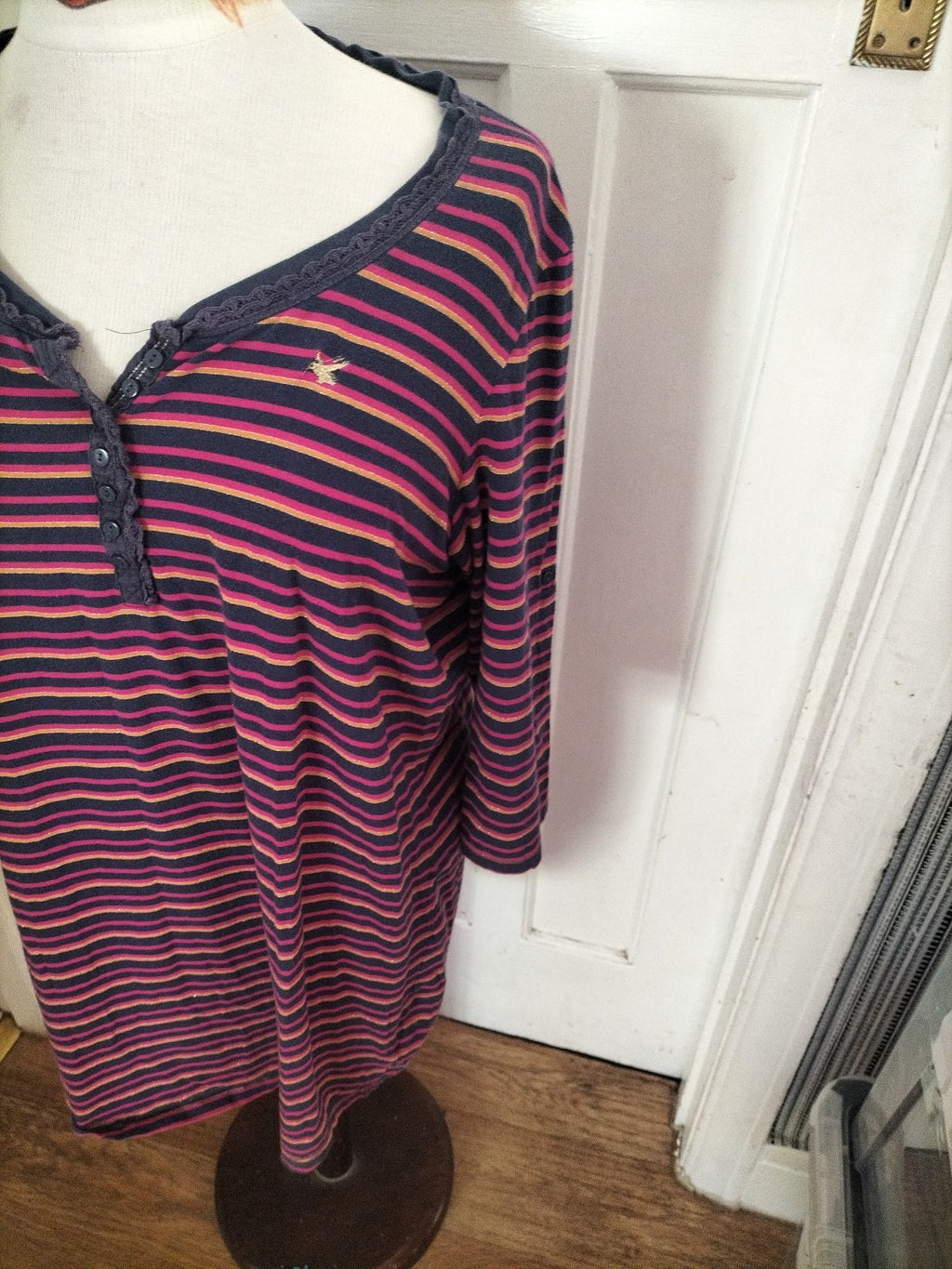 Ladies Limited Size 18 Multi Striped Long Sleeved Blouse