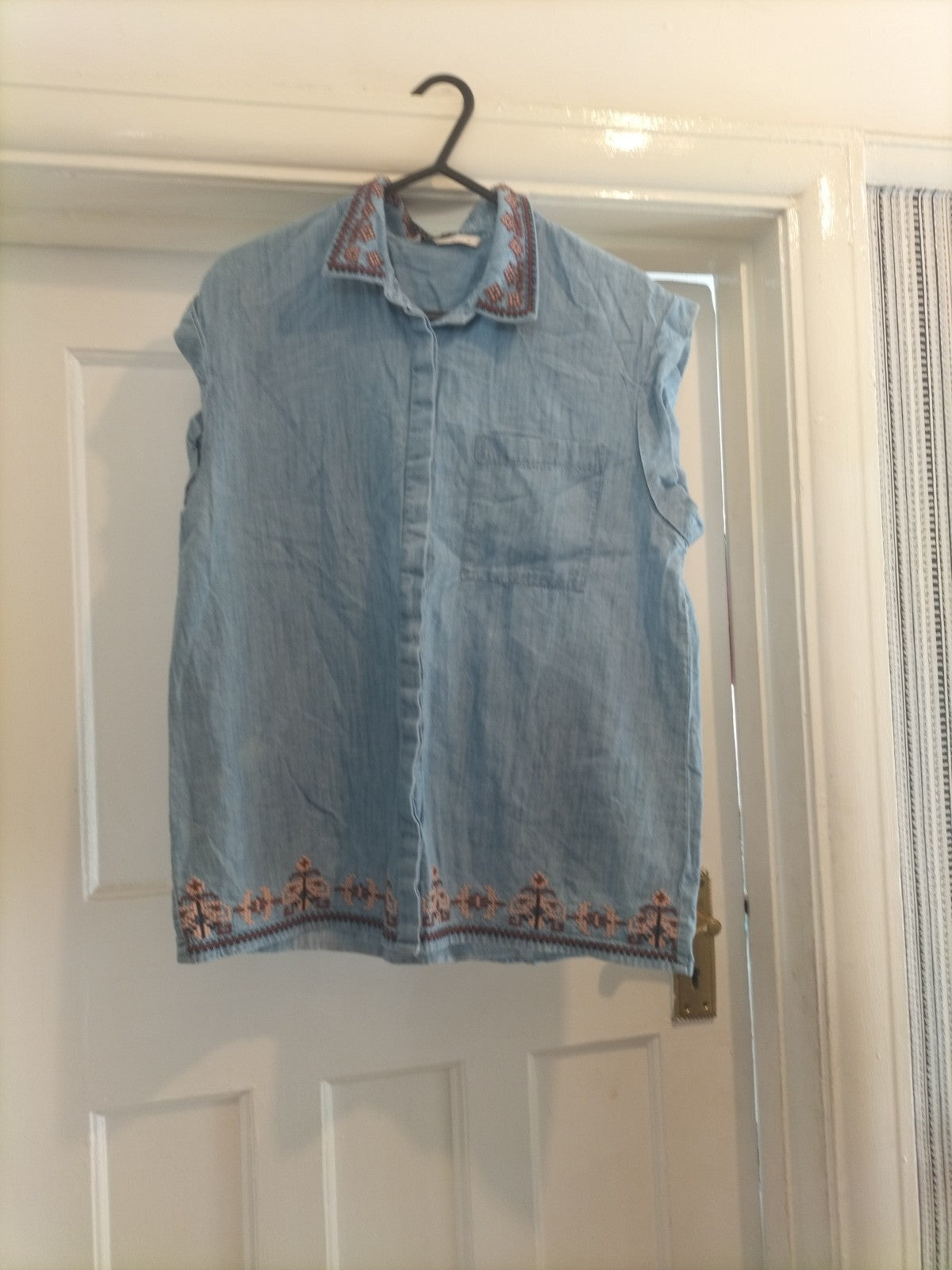 Ladies TU Size 8 Sleeveless Denim Shirt