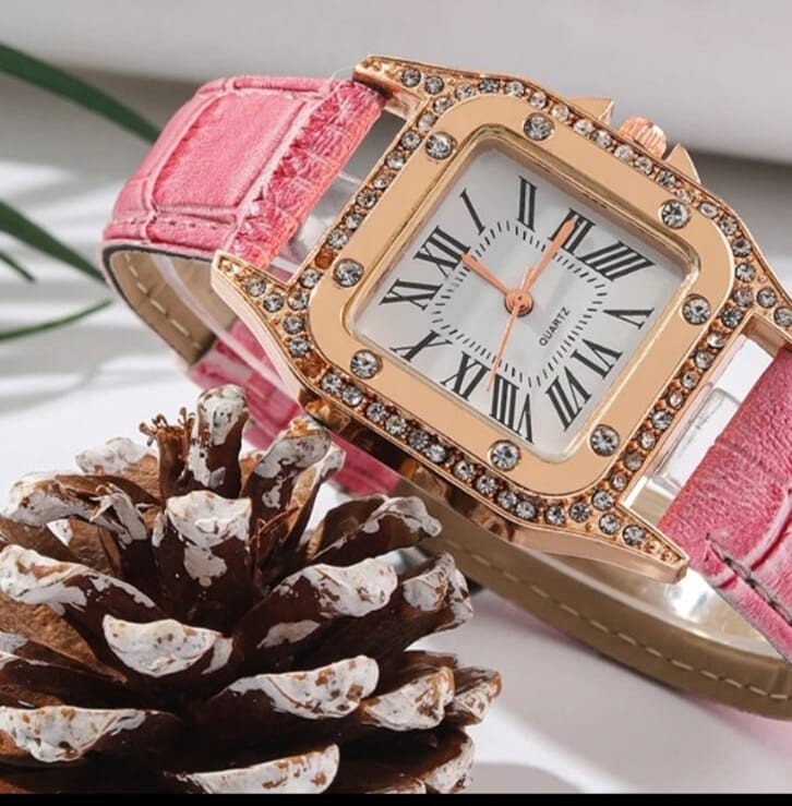 Brand New Ladies 5 Piece Wristwatch Butterfly Set