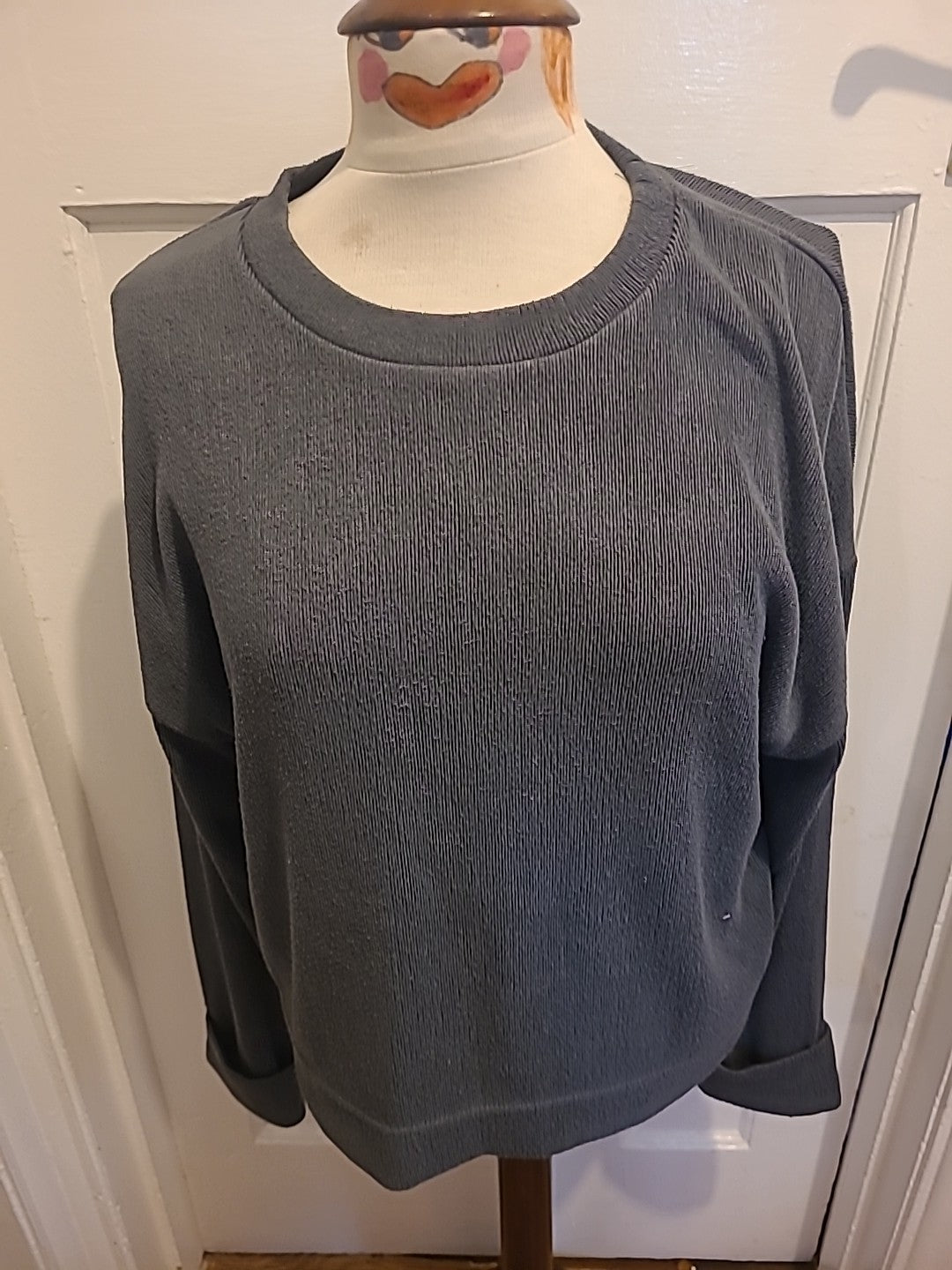Ladies Primark Size 12-14 Grey Long Sleeved Pullover Jumper