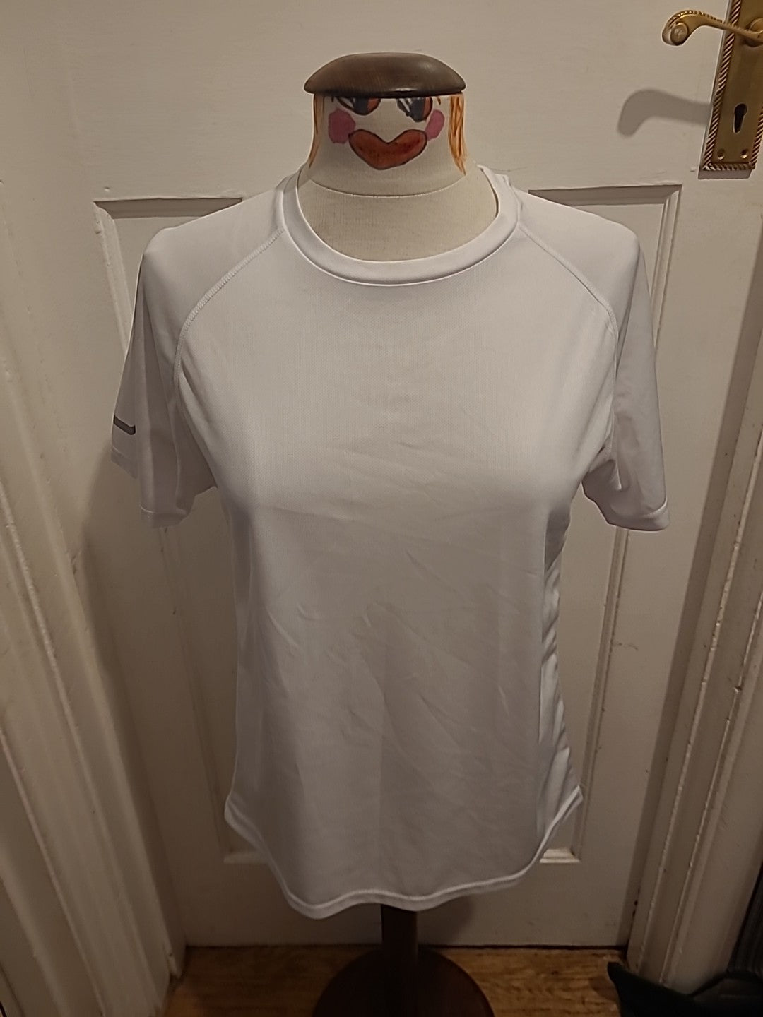 Ladies Size Small White Short Sleeved Tshirt