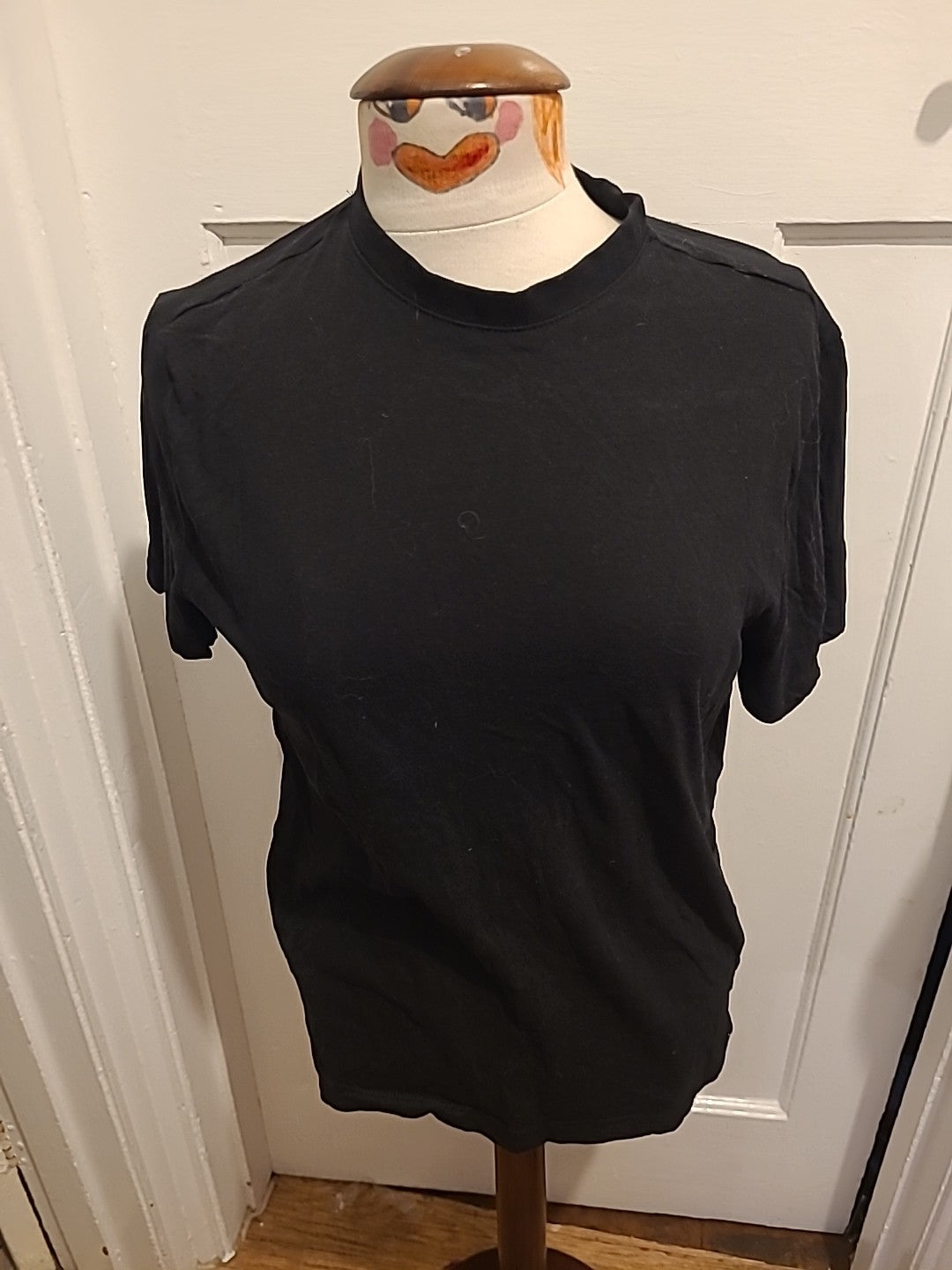 Ladies Primark Size XS Regular Fit Black Short Sleeve Top