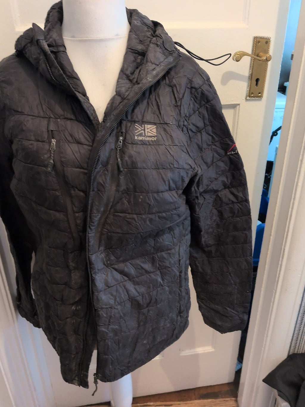 Karrimor Medium Black Full Zip Jacket Needs Washing