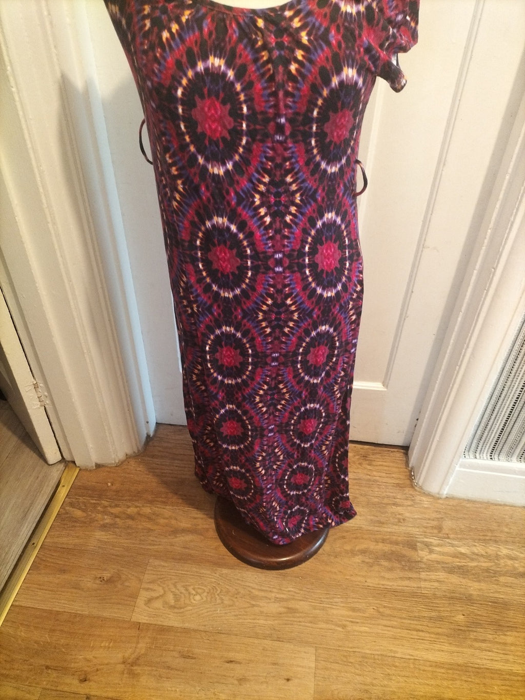 Ladies Wallis Petite Size Small Multi Purple Short Sleeved Dress
