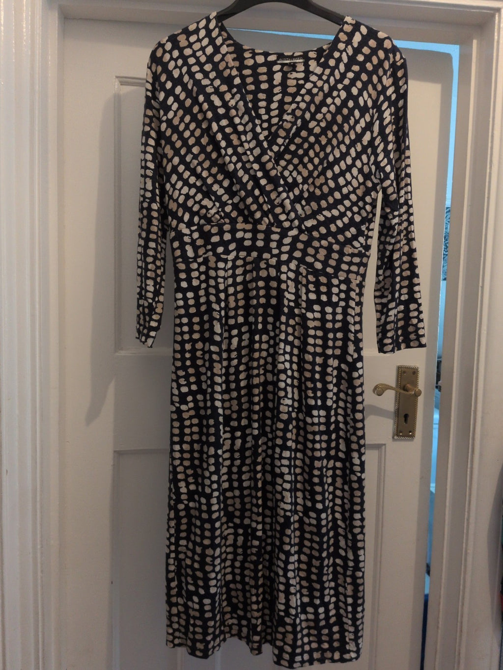Austin Reed 8 Navy Spotty Long Sleeve V Neck Dress