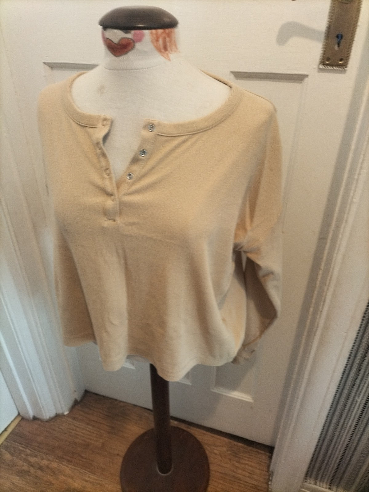 Ladies Primark Size 12-14 Brown Long Sleeved Oversized Tshirt