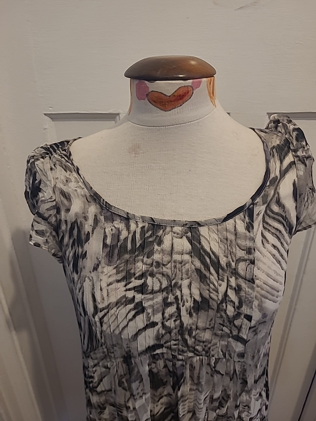 Ladies Bhs Size 10 Grey Toned See Through Sleeveless Blouse