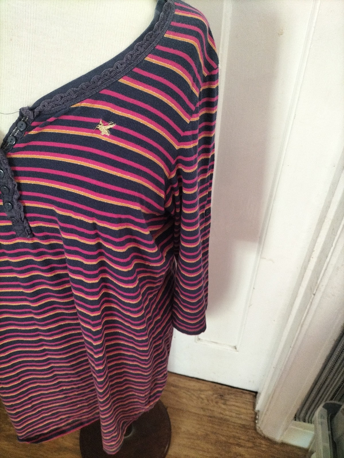 Ladies Limited Size 18 Multi Striped Long Sleeved Blouse