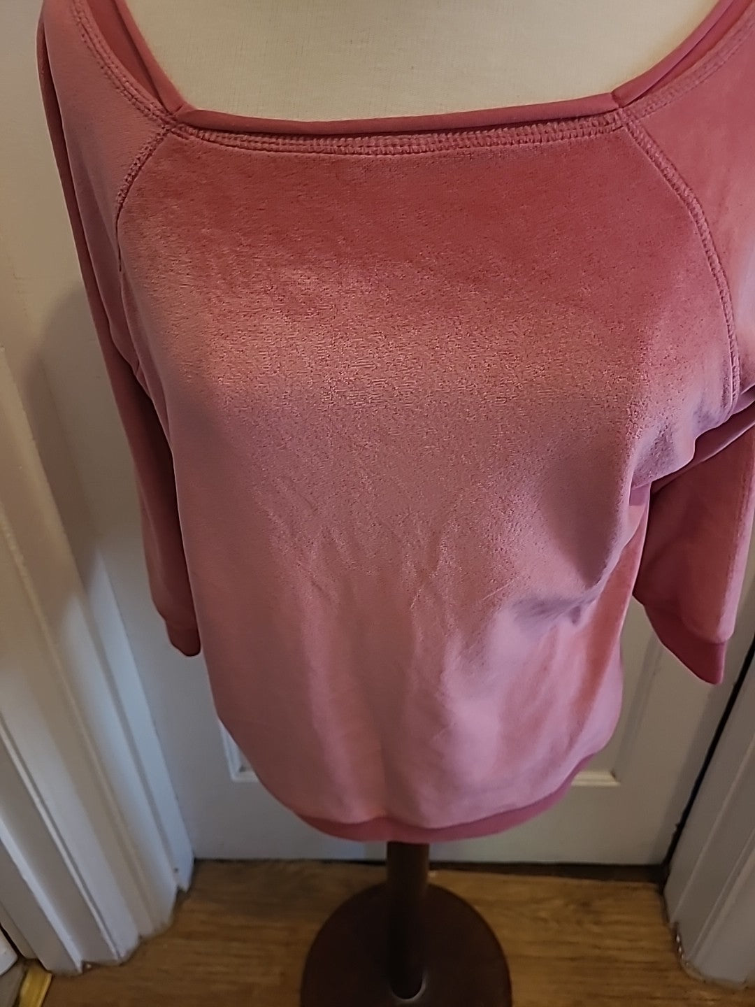 Ladies Size Large Pink Long Sleeve Pullover Jumper