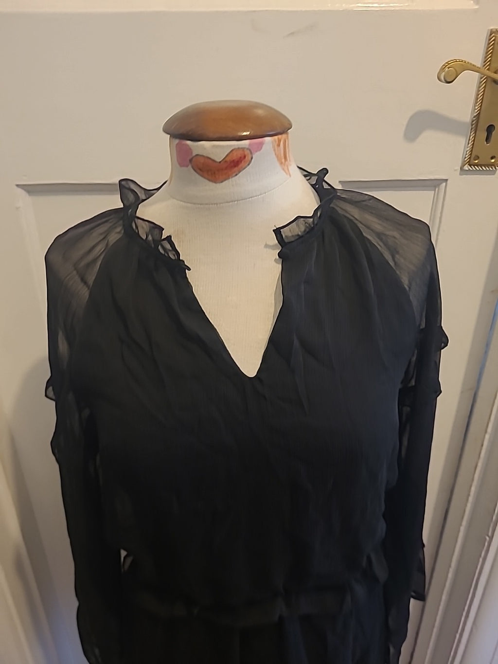 Ladies Pieces Size Medium Black Long Sleeved Lined Dress