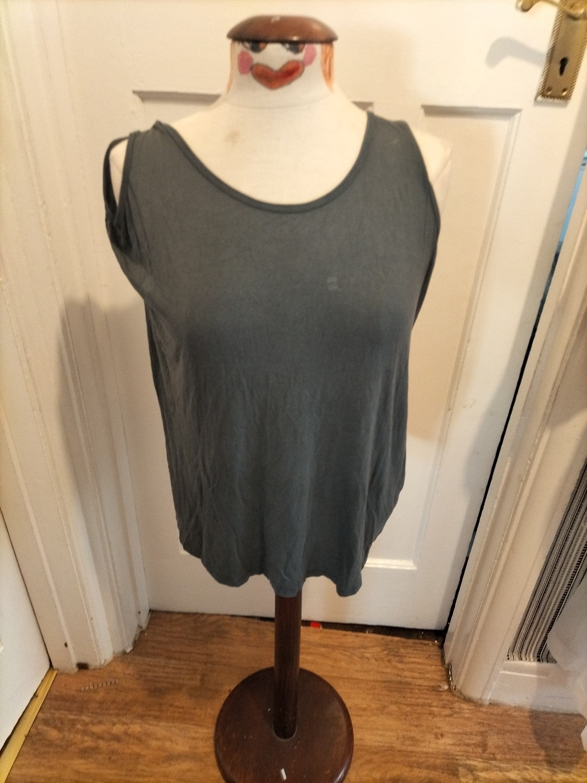 Ladies New Look Size 14 Grey Strappy Back Detail Top