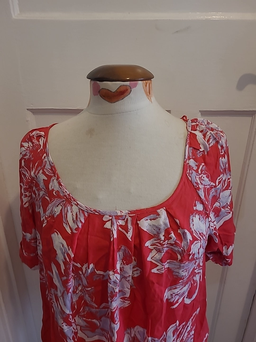 Ladies Papaya Size 12 Pink Floral Short Sleeve Blouse