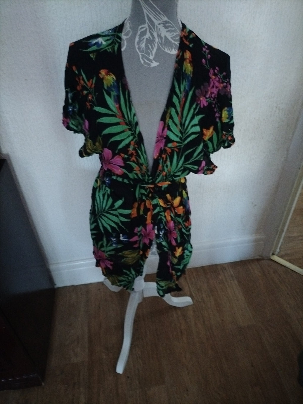 Ladies Primark Size Medium Multi Short Sleeved Top