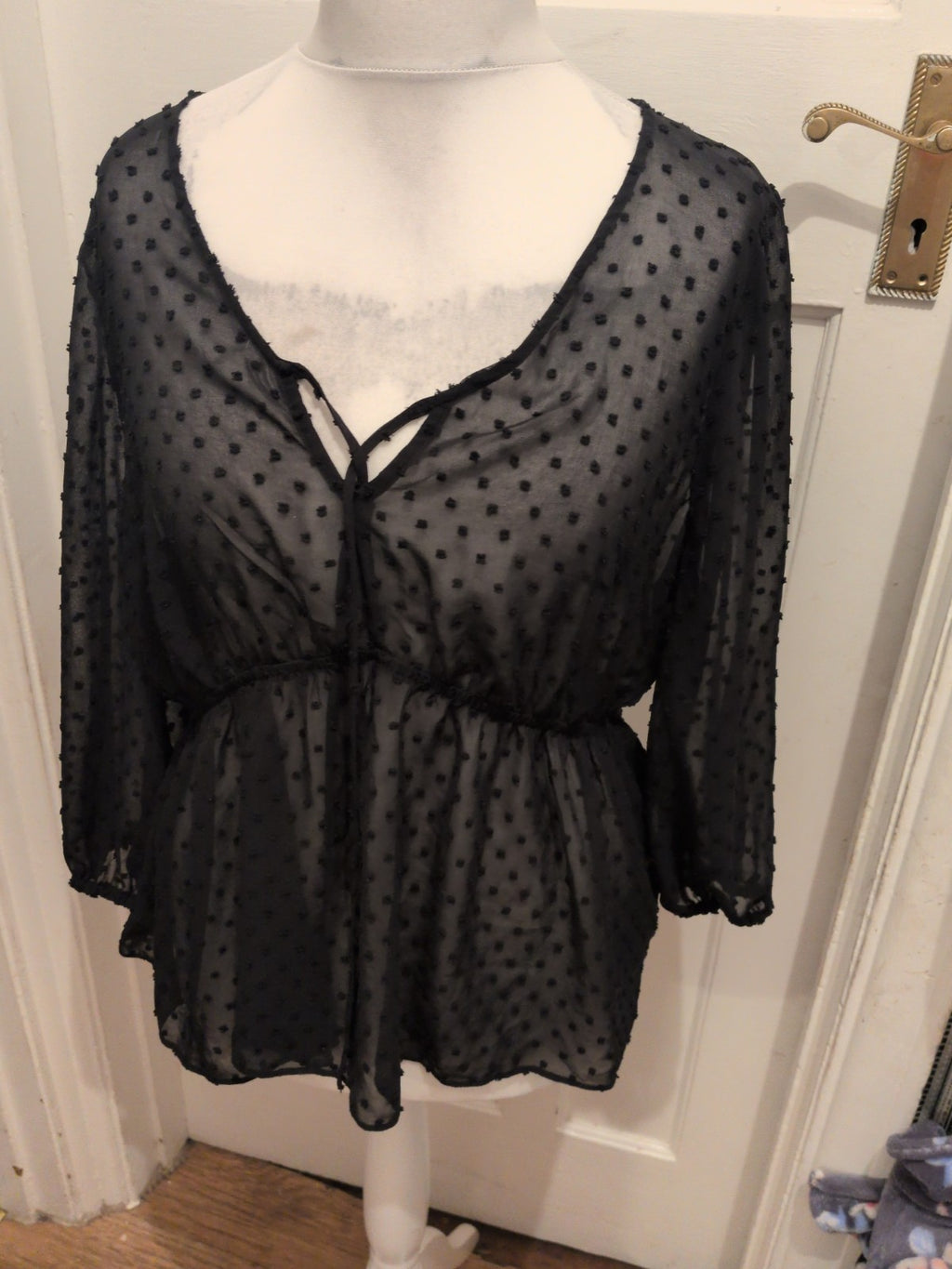 Ladies Papaya 16 Black Mesh Style See Through Long Sleeve V Neck Blouse