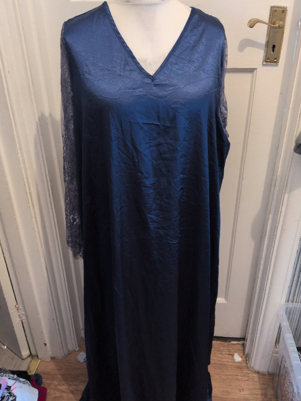 Shein Curve 2XL V Neck Navy Long Length Night Dress