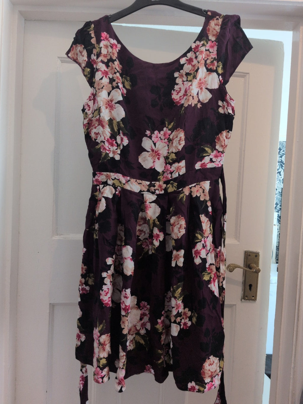 Dorothy Perkins 12 Purple Floral Sleeveless Knee-midi Dress