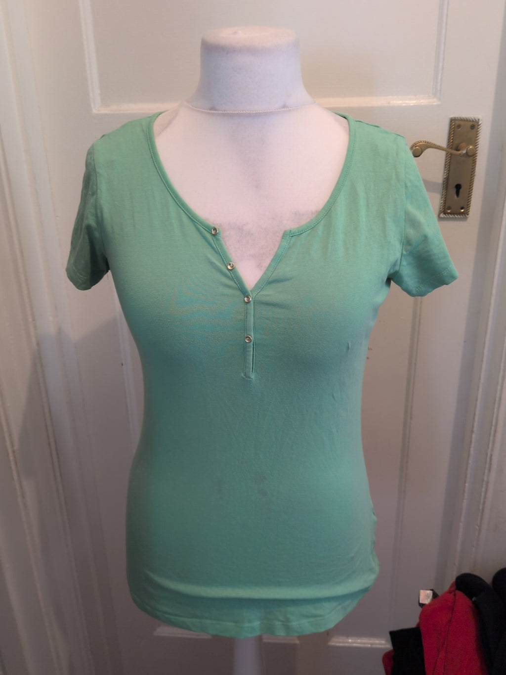 Ladies Beloved Size Large Mint Green Short Sleeved Blouse
