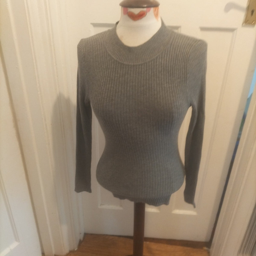 Ladies Primark Size Medium Grey Soft Long Sleeve Round Neck Top