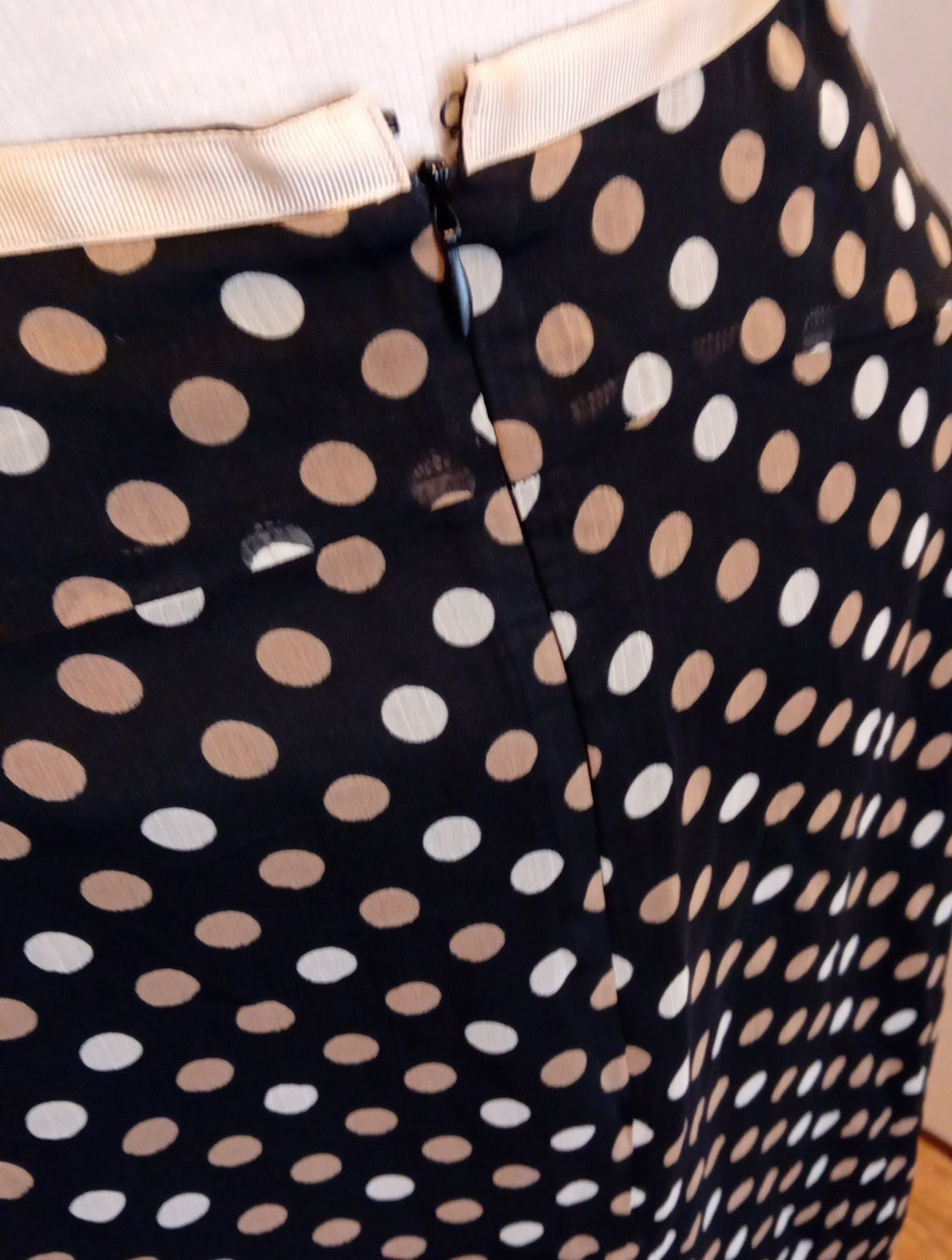 Ladies Limited Collection Size 10L Gold/Black/Beige Polkadot Lined Flare Skirt