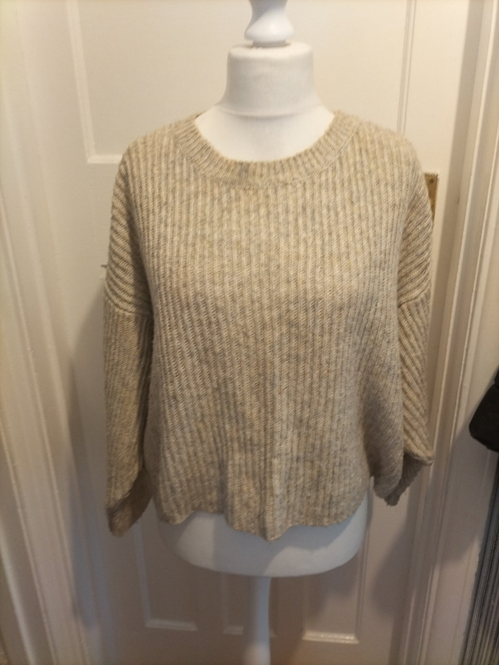 Ladies Topshop Size Small Beige Fleck Ribbed Jumper