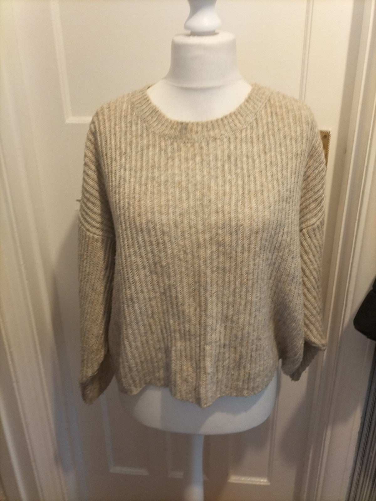 Ladies Topshop Size Small Beige Fleck Ribbed Jumper