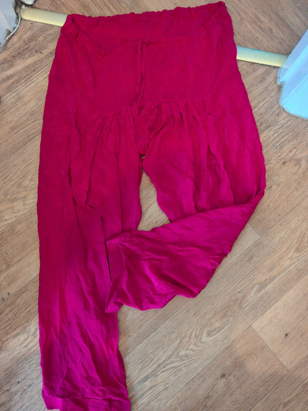 M/L Cerise Elastic Waist Trousers Lightweight