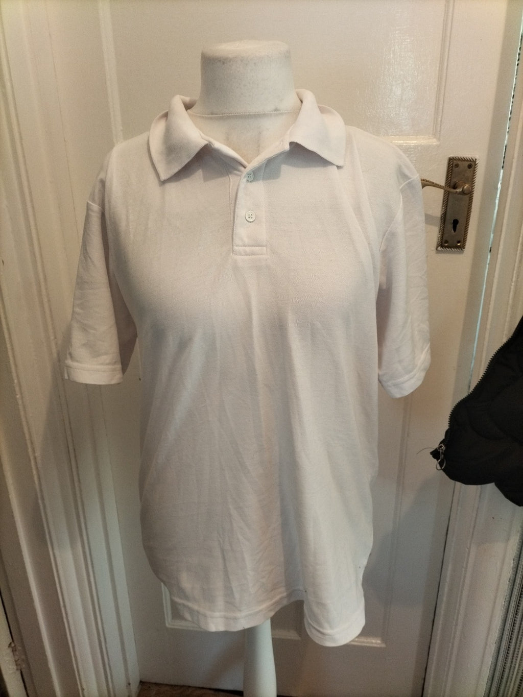 Mens Woodbank Size Medium White Short Sleeved Polo