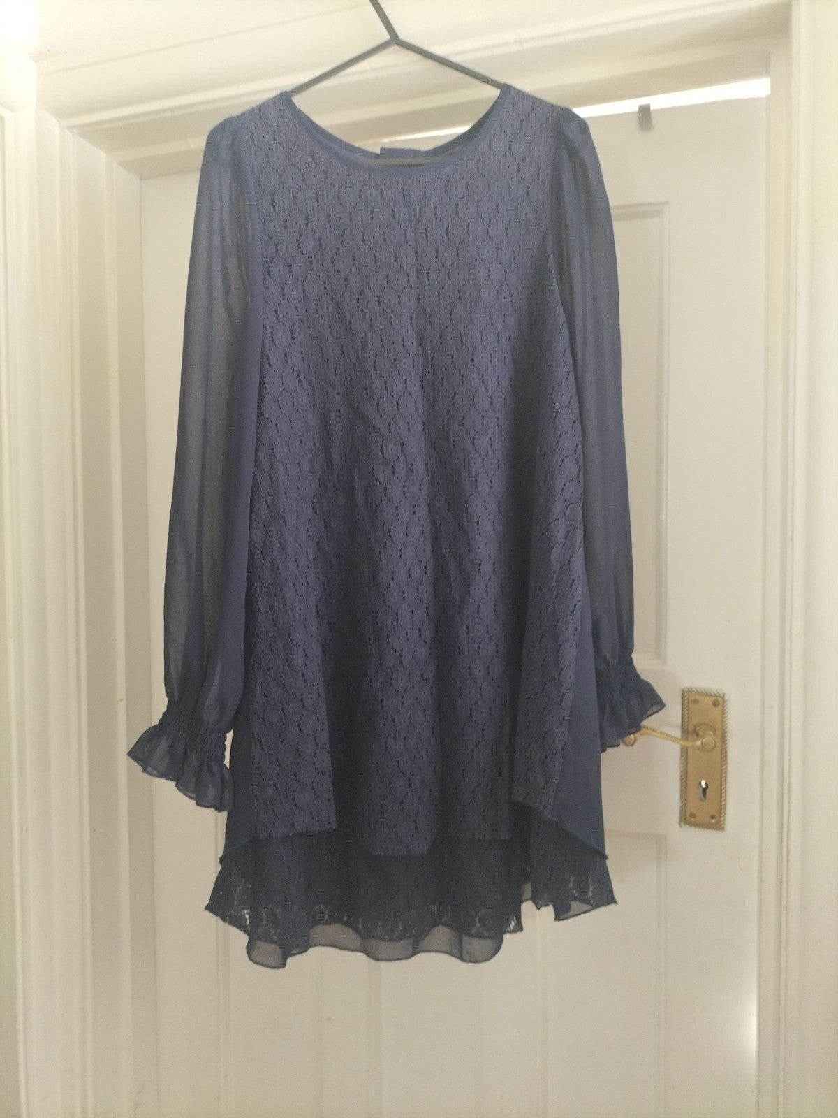 Ladies Select Size 8 Navy Long Sleeved Dress